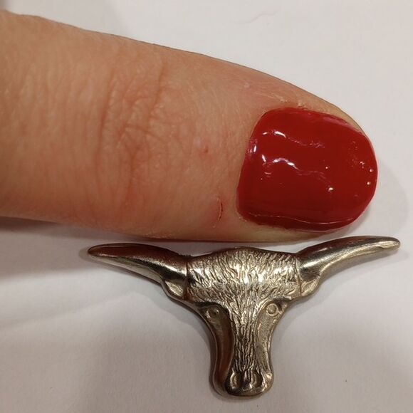Vintage Silver Toned Tin Steer/Bull Head Clip - Picture 3 of 3